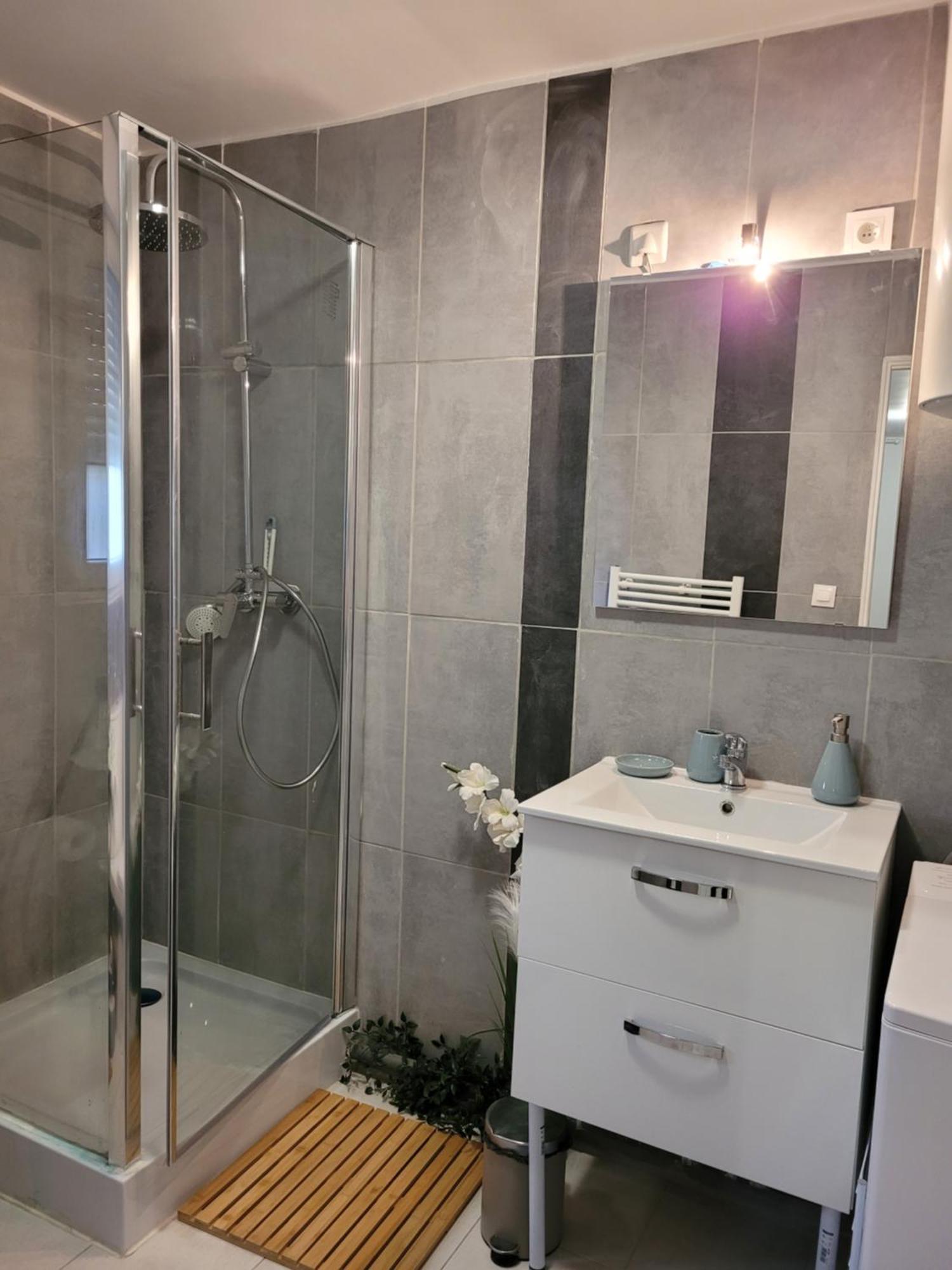 Cocooning House 204 Suite Green- Superb Studio Aeroport Paris Roissy Cdg, Parc Asterix, Chateau De Chantilly, Stade De France Survilliers Esterno foto