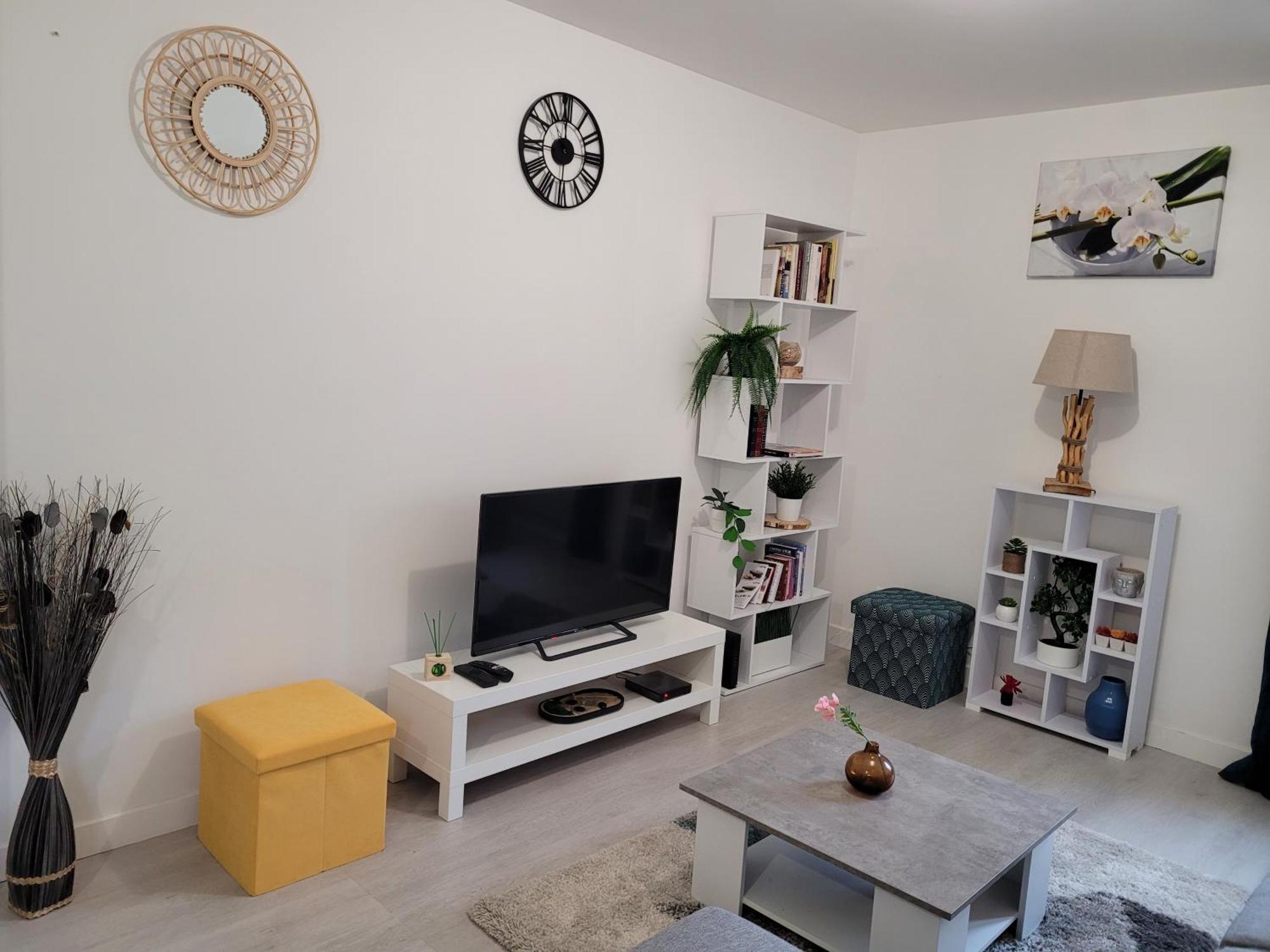 Cocooning House 204 Suite Green- Superb Studio Aeroport Paris Roissy Cdg, Parc Asterix, Chateau De Chantilly, Stade De France Survilliers Esterno foto